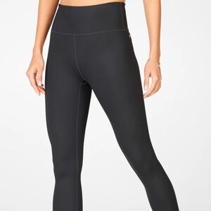 GUC Fabletics ultra cool extra large 7/8 leggings